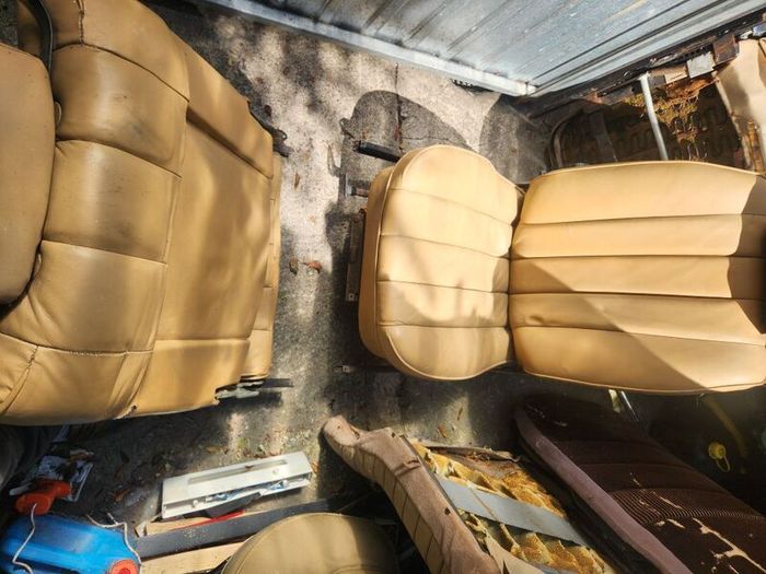 Mercedes r107 parts