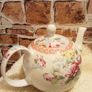 Victoria and Albert Museum Teapot and sugar bowl Image 2