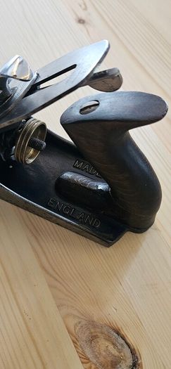 Record 04 smoothing plane