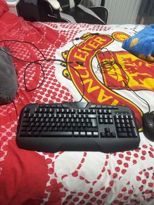 keyboard and mouse