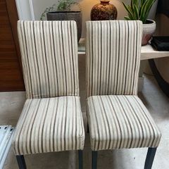 2 x Beautiful Quality Classy Padded Kitchen Dining Chairs - Can Deliver