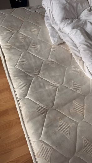 Single bed & mattress
