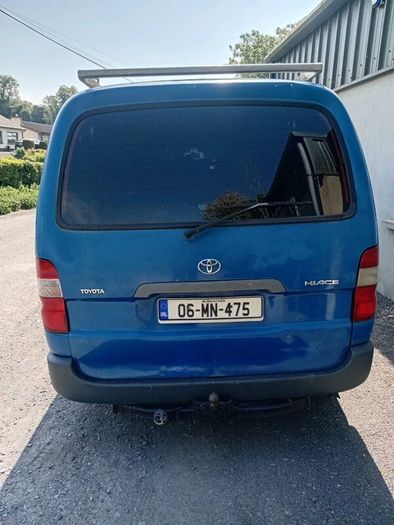 Toyota hiace