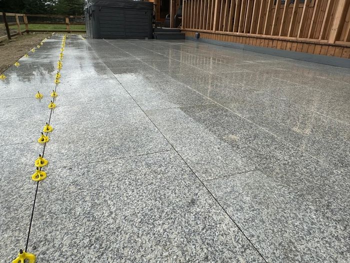 Spin Master Tile Levelling System 5mm - 28mm thickness tiles , Suitable for all tiles including outdoor porcelain tiles, 100% Level Results
