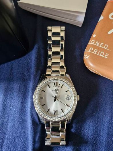 Fossil Womens Watch In Tin Box