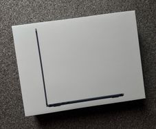 Apple MacBook Air M4 (2025) Brand New Sealed