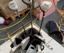 set golf clubs