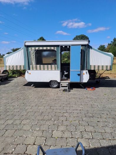 trailer tent