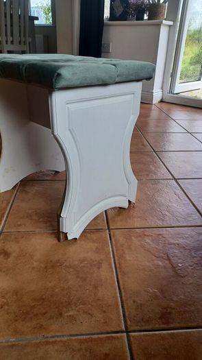 vanity stool