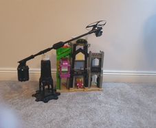 Imaginext batcave with joker
