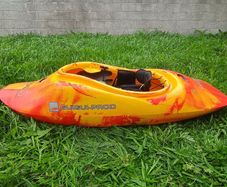 Freestyle Kayak Exo GuiGui Prod Helixir 2018 Large Plastic Yellow/Red