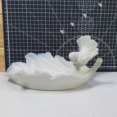 Collectable Valencia Hand Made In Italy Dove Figurine Ornament White Dove on Leaf