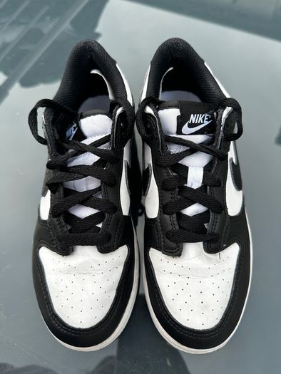 Nike dunks size 2.5