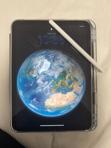 Apple IPad A16 with 256GB
