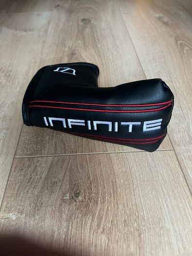Wilson Infinite Michigan Ave Putter