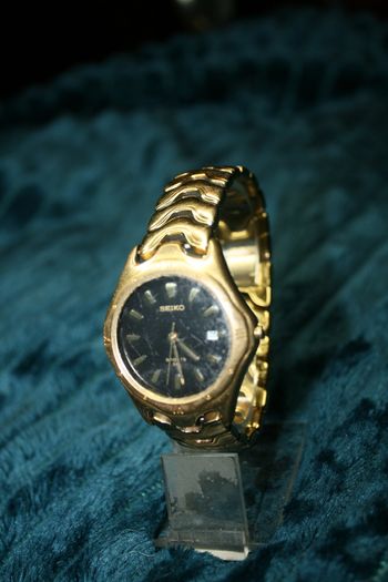 Seiko Men's 7n32 F019 Vintage Not-working  Quartz Analog Watch