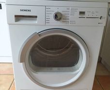 Siemens 8kg Condenser Dryer