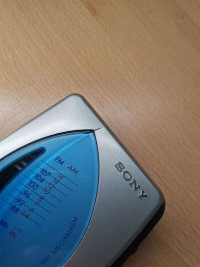Sony WM-FX193 Walkman Cassette Player