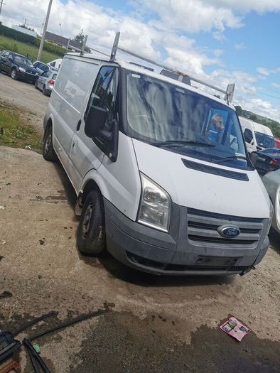 Ford transit 2l 2010