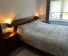 Super-King 6ft Dark Gloss Wood Bed Frame