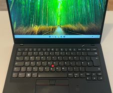 Lenovo X1 Carbon - Corr i7, 16GB RAM, 512GB SSD