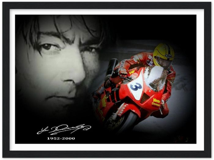 Joey Dunlop Honda VTR SP1 Wooden Framed Print