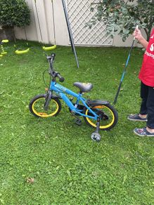boys bike jurassic World