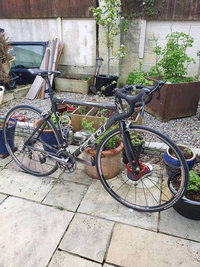 Felt F4 SL full carbon bike