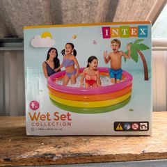 kids pool Intex