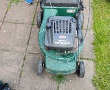lawnmower self-propelled