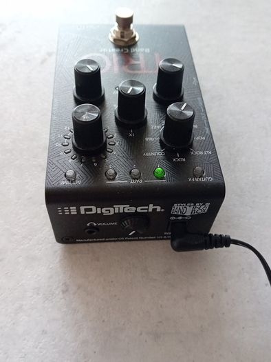 Digitech Trio Band Creator with footswitch and power supply