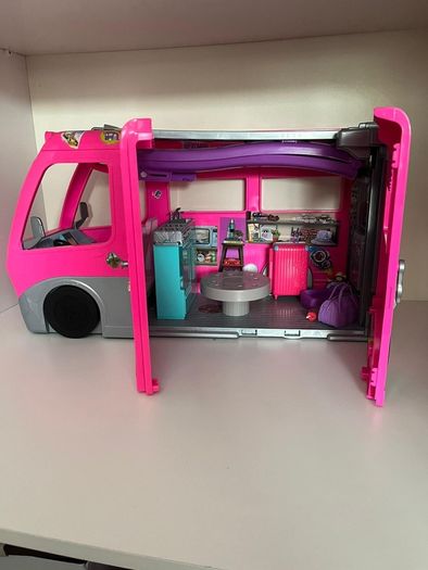 Barbie Camper van