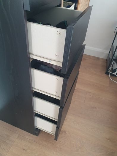 Ikea chest of 6 drawers mirror included