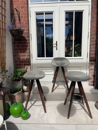 Stools kitchen designer