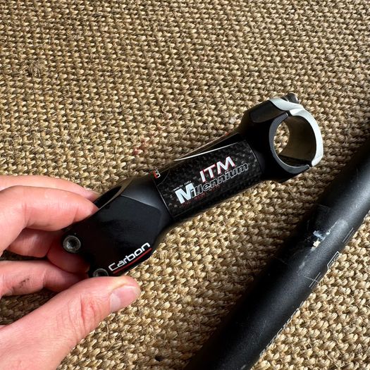 ITM Millenium carbon stem + Ritchey WCS bars