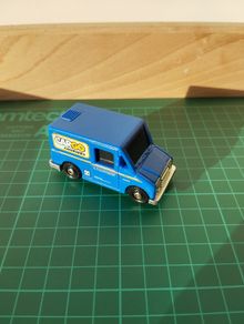 Matchbox "Car Go Couriers" (2015)
