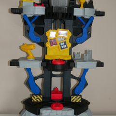 Imaginext Transforming Batcave