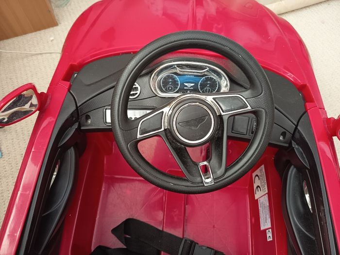 Electric car toy