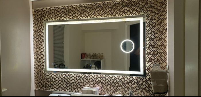 LED Mirrors Ensuite Many Sizes and Shapes Bathroom Bedroom Bluetooth Speakers Demister Antifog Fog Free Makeup Dual LED Bright Light Adjustable Brightness Touch Sensor