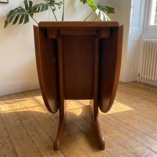 G Plan Mid Century Teak Oval Console Drop Leaf Dining Table & 4 Chairs