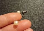 14k Solid Gold with real fresh pearl