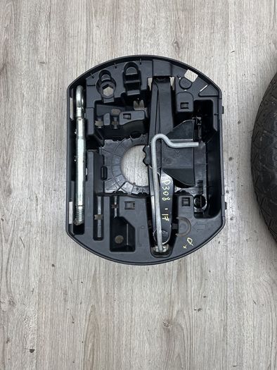 2017 Peugeot 308 Space saver / Spare wheel R16 + jack kit