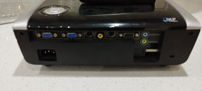 Projector Nobo X28 Digital Projector