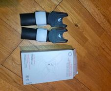 Bugaboo Fox Travel System ,Stroller, Bassinet, Footmuff, Maxi-Cosi Car Seat & EasyFix ISOFIX Base