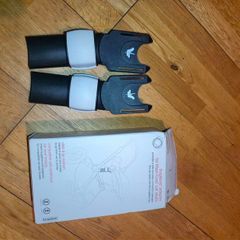 Bugaboo Fox Travel System ,Stroller, Bassinet, Footmuff, Maxi-Cosi Car Seat & EasyFix ISOFIX Base