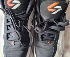 Nike Luca Basketball Shoea. Size 9