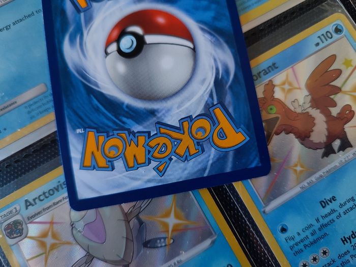 Sizzlipede !  Baby Shiny ! Shiny Rare ! from Shining Fates Set ! 2019 ! Pokemon Card !