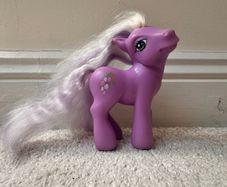 My Little Pony Wysteria II Seaside Celebration 2002 G3 approx. 11 cm. Used Please see photos