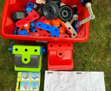 toys