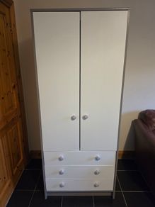 wardrobe